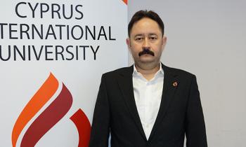 UKU Yrd. Doc. Dr. Turan Cavlan 21 Eylul Dunya barıs gunu konusması